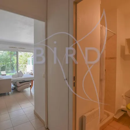 Comfortable Terrace And Private Garden Cannes